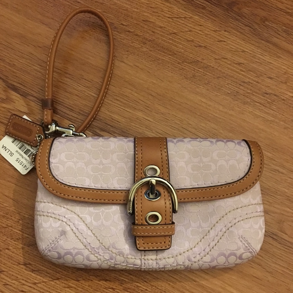 NWT! Coach Factory Wristlet